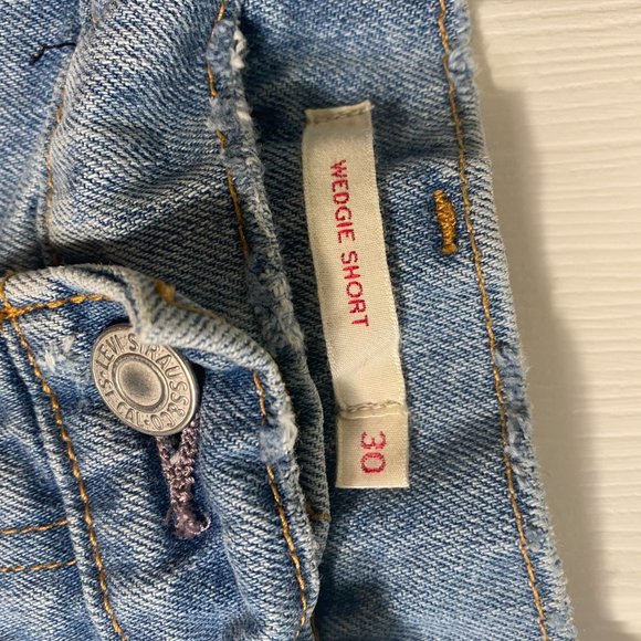 Levi's wedgie denim shorts - Picture 3 of 3